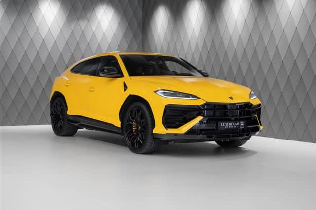 LAMBORGHINI Urus 444080210 4