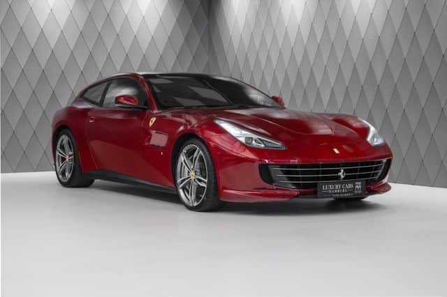 FERRARI GTC4Lusso 45355394415520